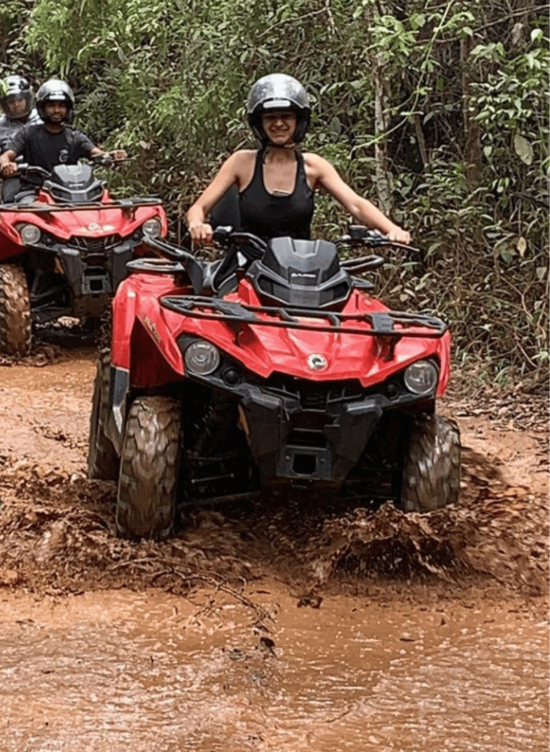 Passeio de Quadriciclo em Macacos